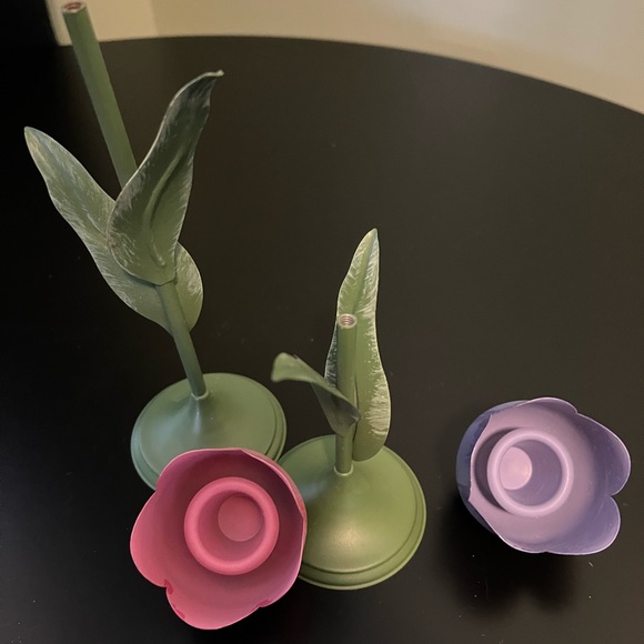 Set of 2 Metal Tulip Candle Holders Pink Purple Flowers Green Stem & Leaves - Picture 6 of 6